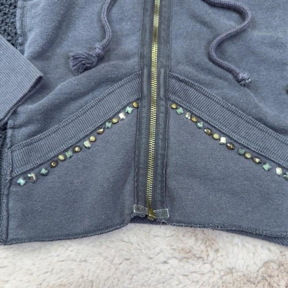 Free People Cropped Hoodie Sweater – Boho embellished Zip Jacket - Picture 5 of 8
